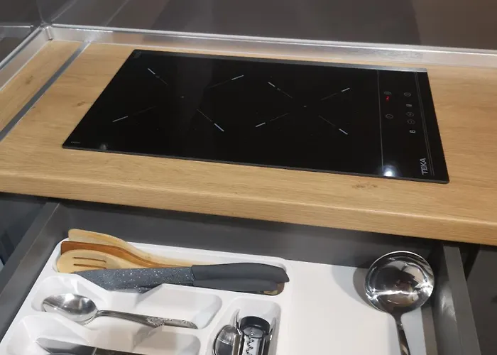 Sunflower アパート ソフィア